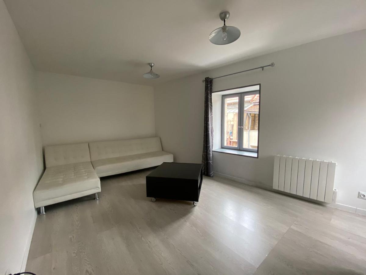 Gite Du Puits Apartment Laives Exterior photo